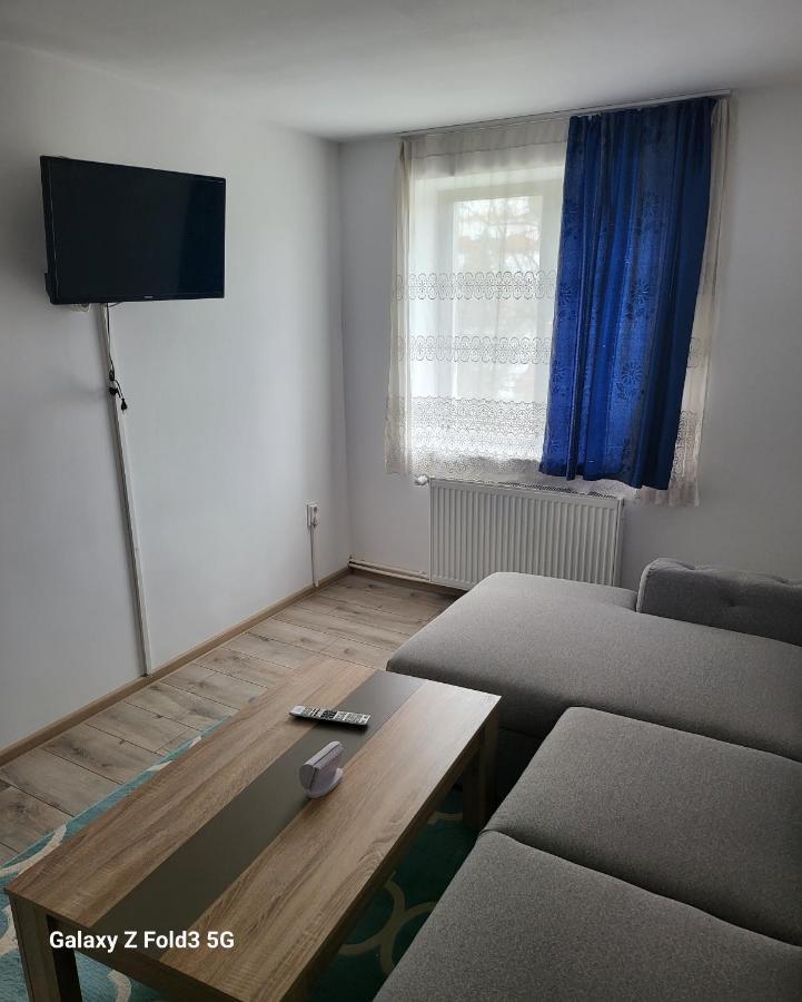 Apartament In Bucovina, Campulung Moldovenesc, Impecabil . Appartement Buitenkant foto